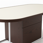 Esvarin Coffee Table wood tabletop edge and grain detail