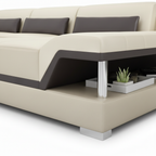 Hollaire Sectional — detail