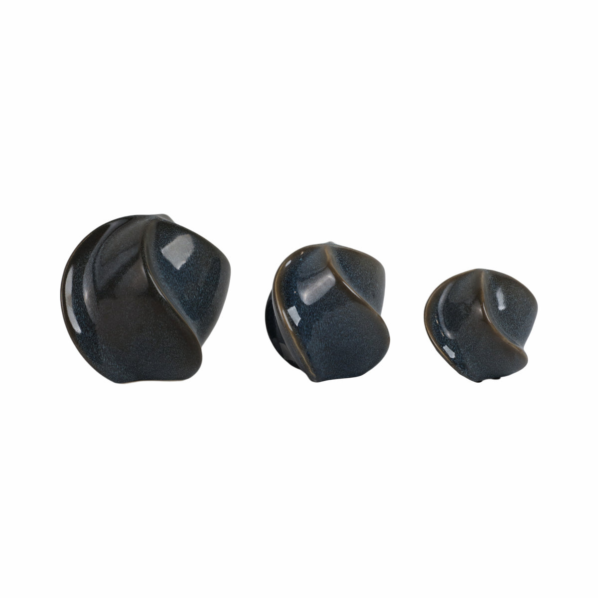 Duffyrose Set of 3 Blue Orbs — 6″