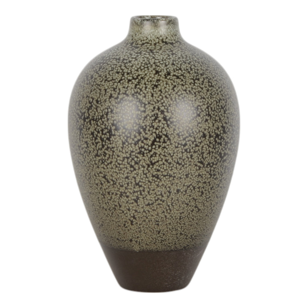 Camdenmoor Green Vase — 10″