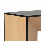Alerisse Bench 木材与黑色饰边细节图