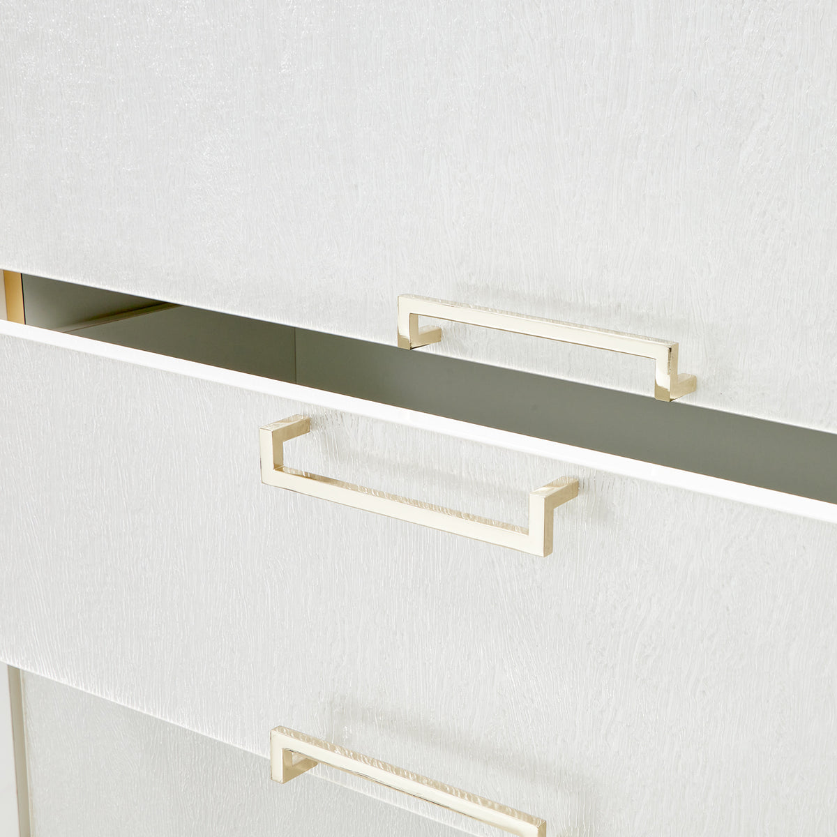 Palm Gate Chest — design or functional detail