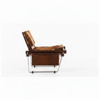 Cendovar Walnut Accent Chair - Side View