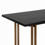 Close-up of Sorelian Dining Table ash wood tabletop edge and surface