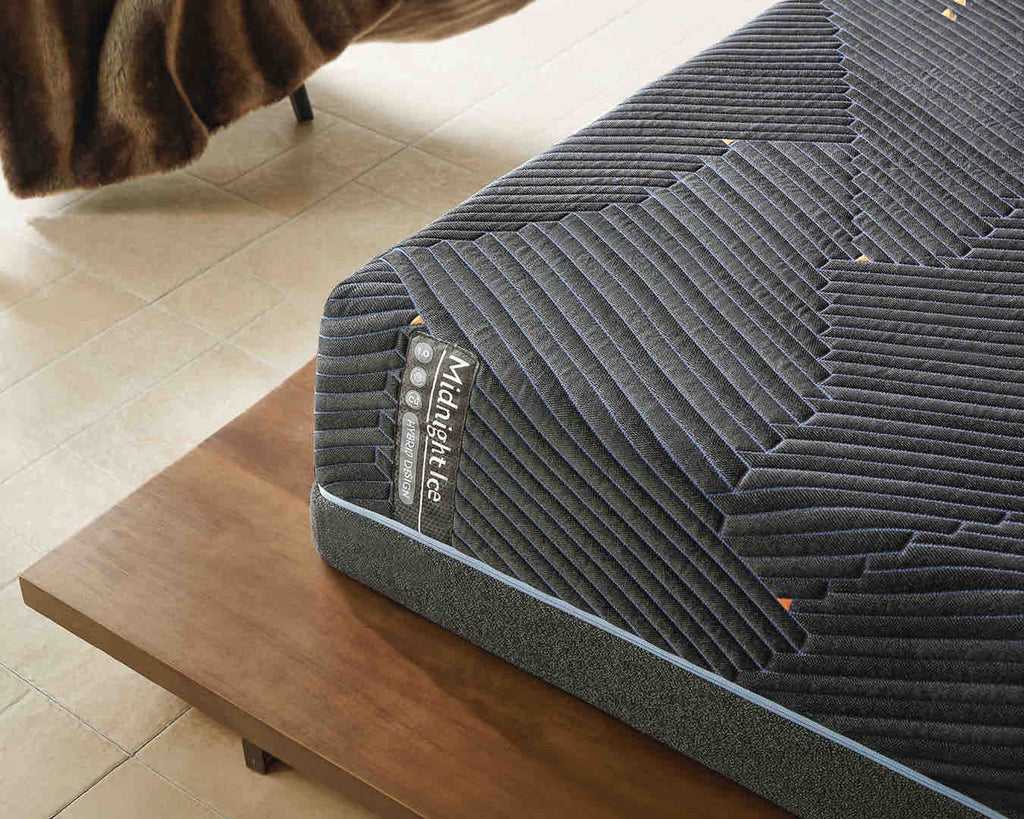 MLILY Midnight ICE mattress cooling knit cover and label detail