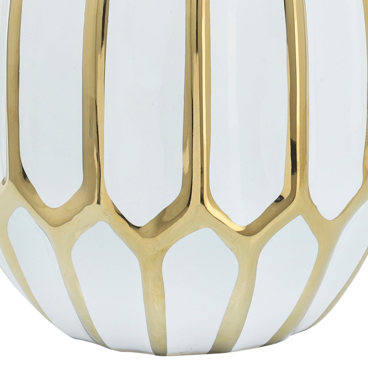 Calvinham White Vase — 8″ — additional view