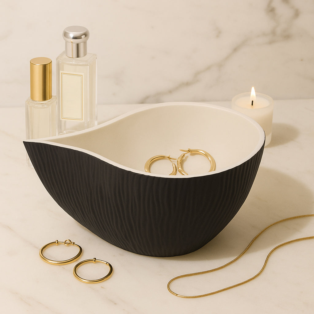 Dermotfield Black Bowl — 7″ — additional view
